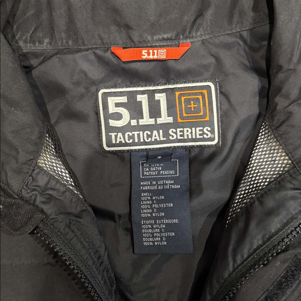 5.11 Tac Dry Rain Shell - Picture 2 of 3